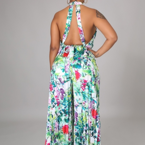 Jumper - Picture 2 of 3